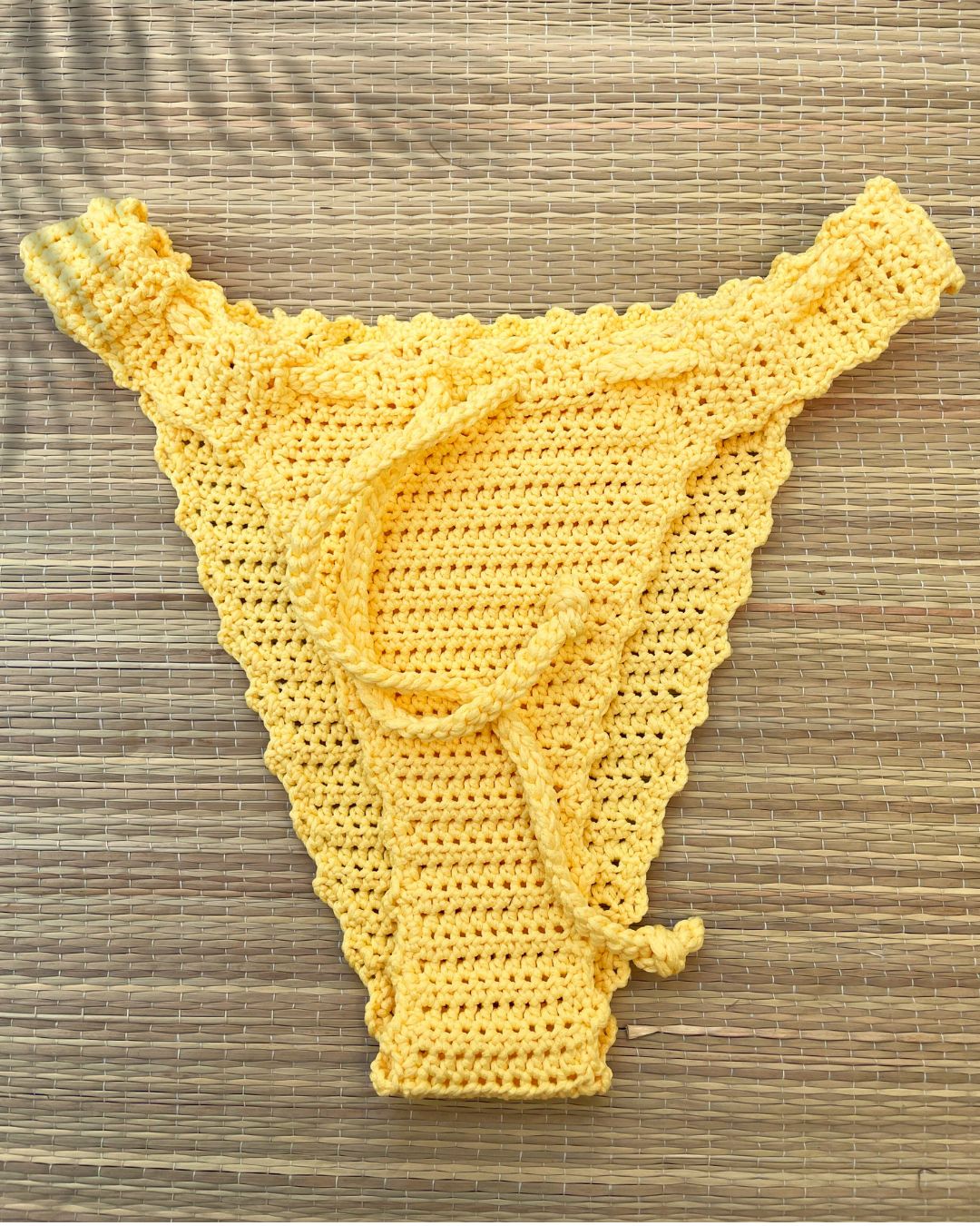 Bas de maillot de bain au crochet - Jaune